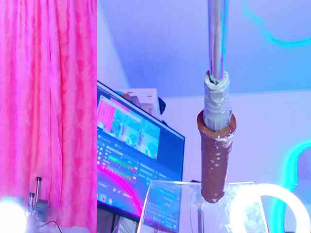 NathaxaLeans webcam