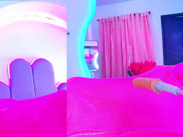 NathaxaLeans webcam