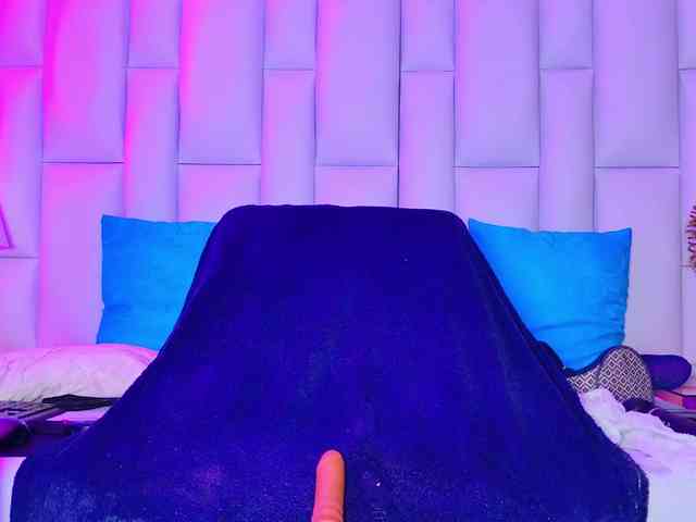 Modelo: NathaxaLeans