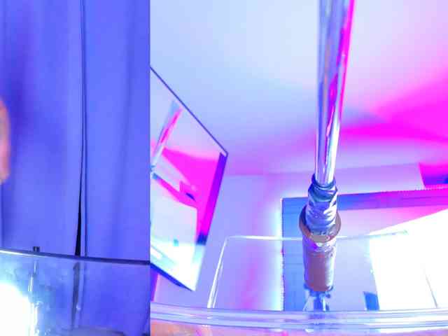 NathaxaLeans webcam