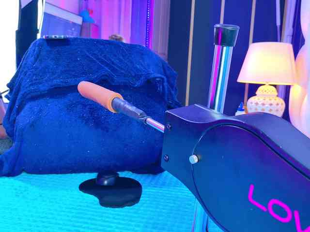 NathaxaLeans webcam