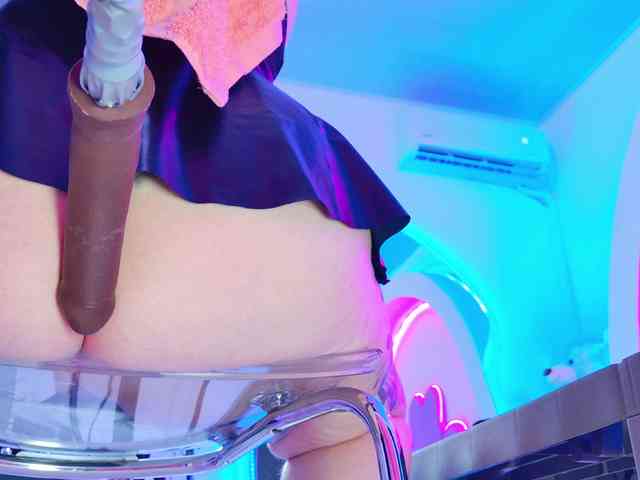 NathaxaLeans webcam