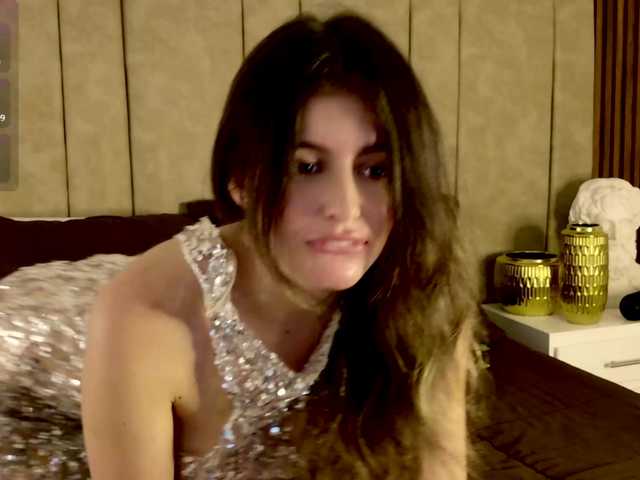 Isabellaprice live cam on BongaCams