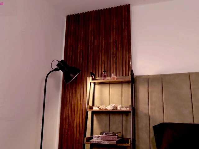 Isabellaprice live cam on BongaCams