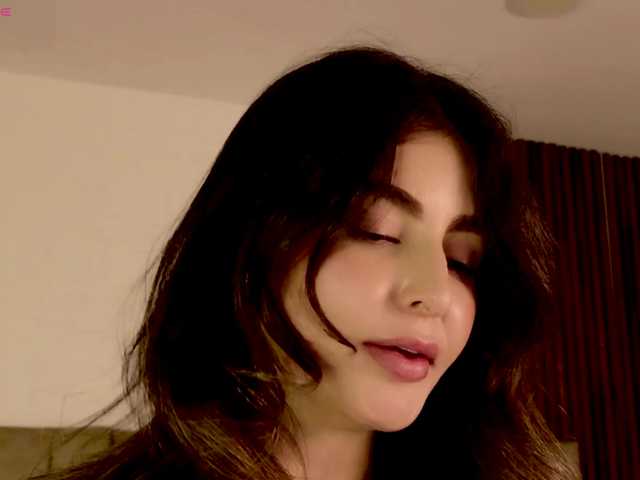 Isabellaprice live cam on BongaCams