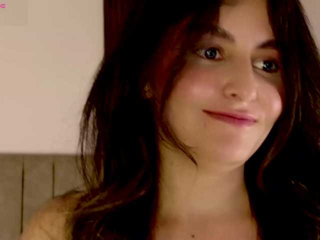 Isabellaprice live cam on BongaCams