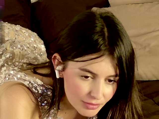 Isabellaprice live cam on BongaCams