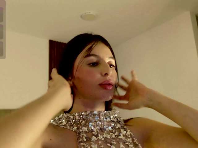 Isabellaprice live cam on BongaCams