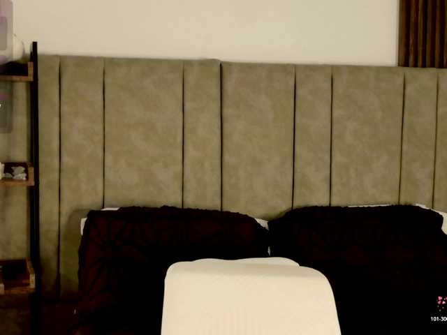 Isabellaprice live cam on BongaCams