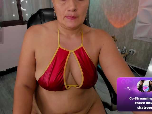 fierywoman live cam on BongaCams