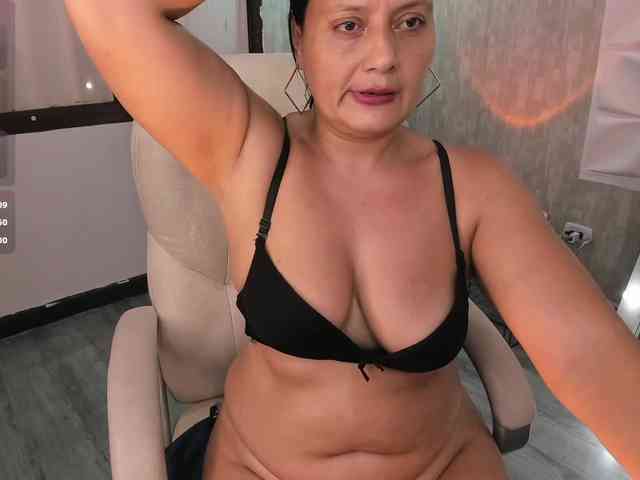 fierywoman webcam