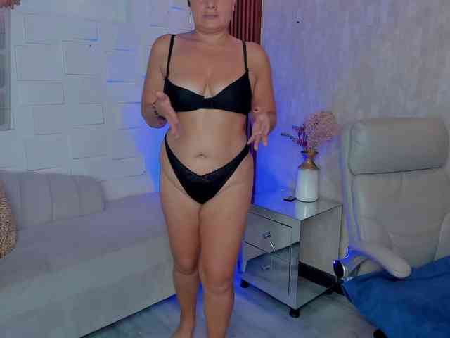 fierywoman webcam