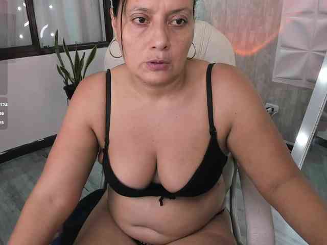 fierywoman webcam
