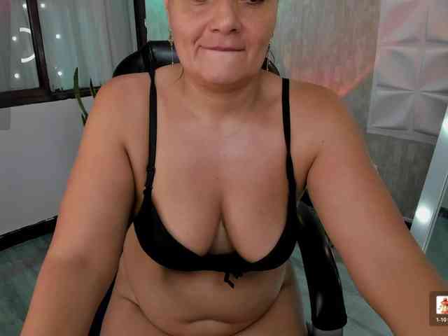 fierywoman webcam