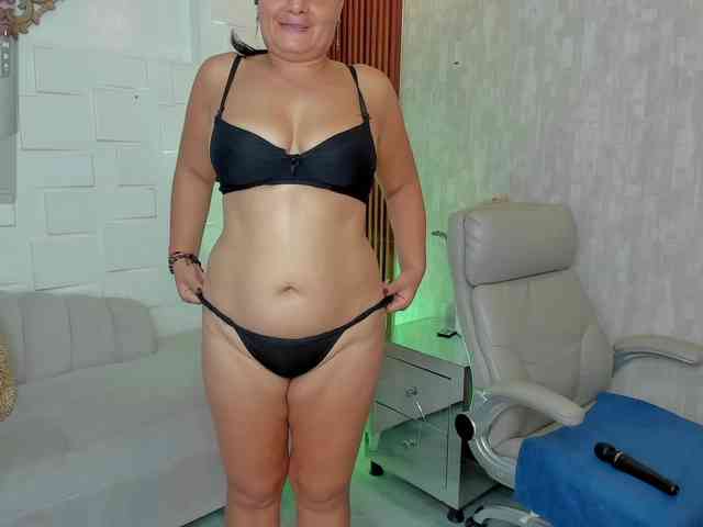 fierywoman webcam