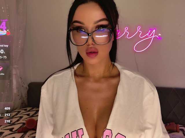 miaXmoon's BongaCams show and profile