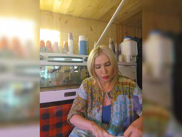 Katriona live cam on BongaCams