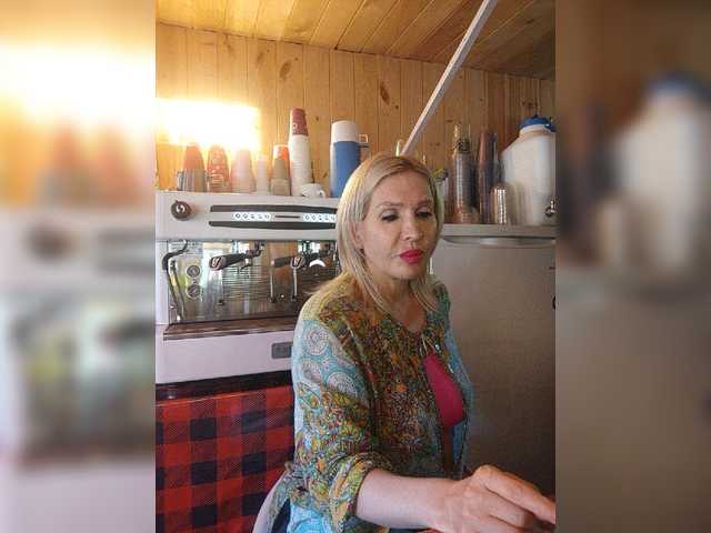 Katriona live cam on BongaCams