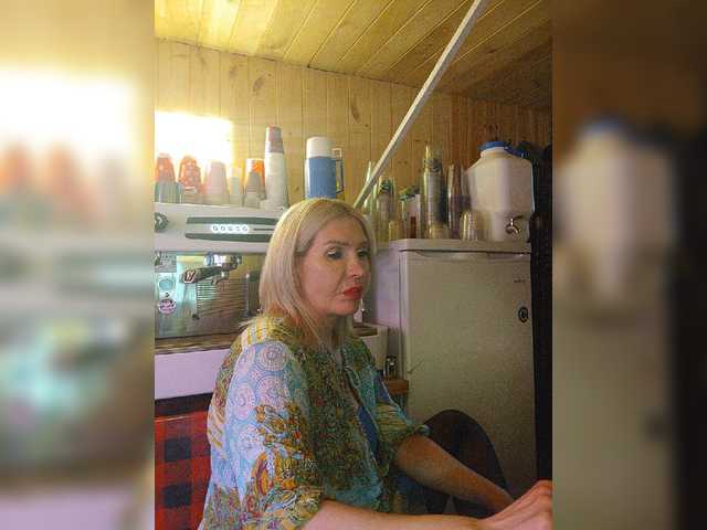 Katriona live cam on BongaCams