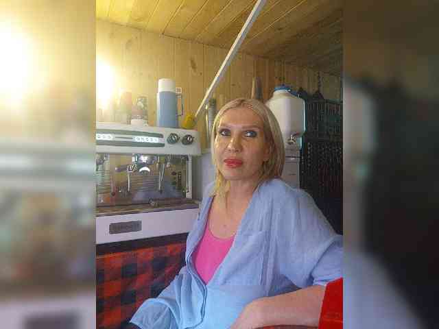 Katriona webcam