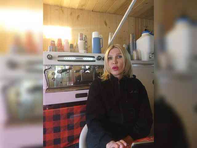 Katriona webcam