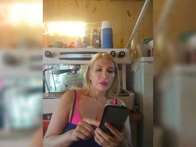 Katriona webcam