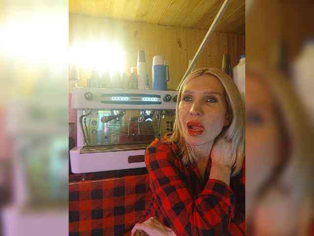 Katriona webcam