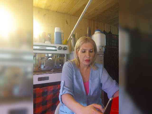 Katriona webcam
