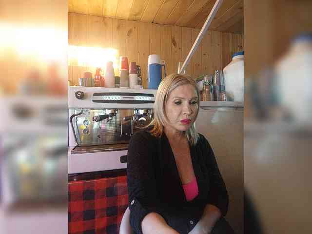 Katriona webcam
