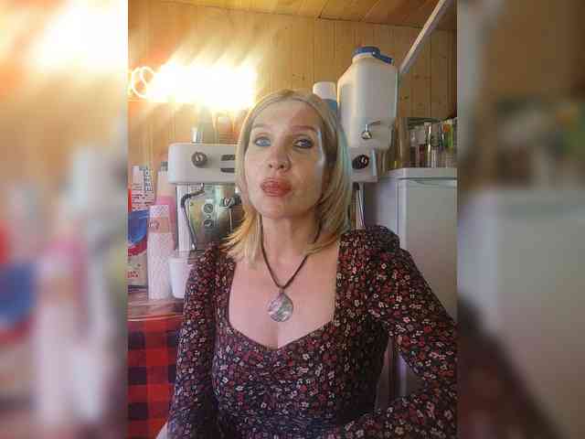 Katriona webcam
