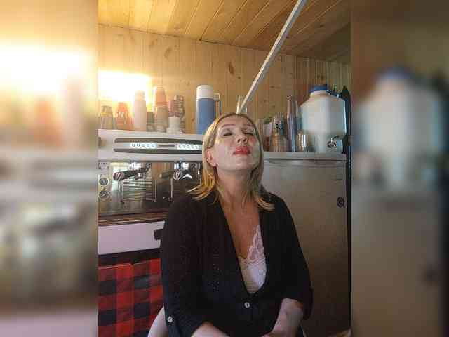 Katriona webcam