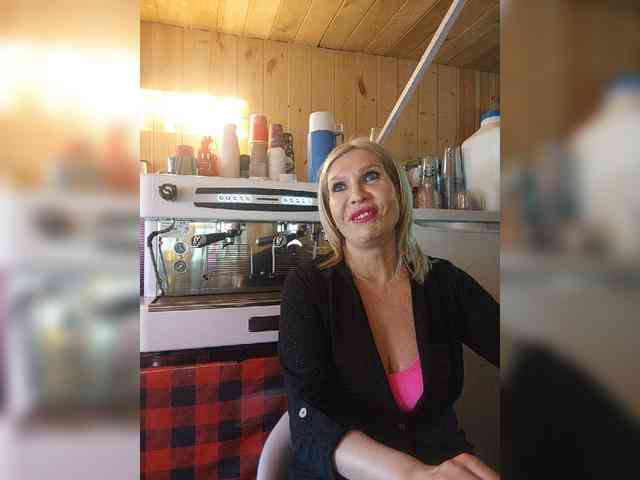 Katriona webcam