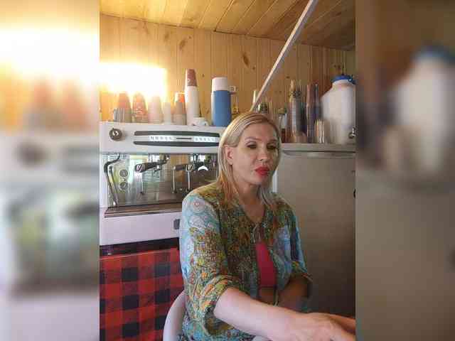 Katriona webcam