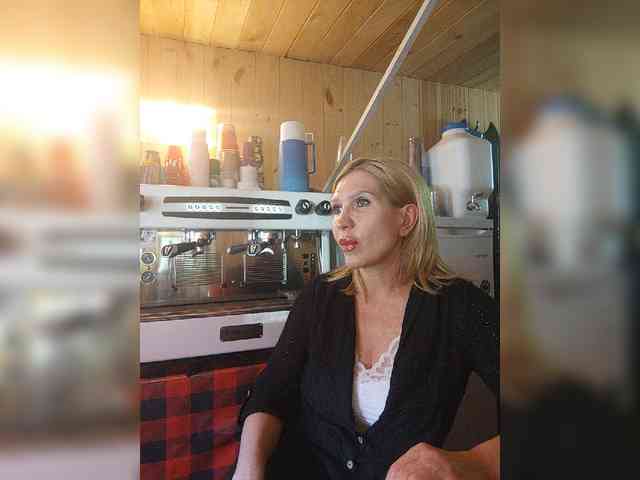 Katriona webcam