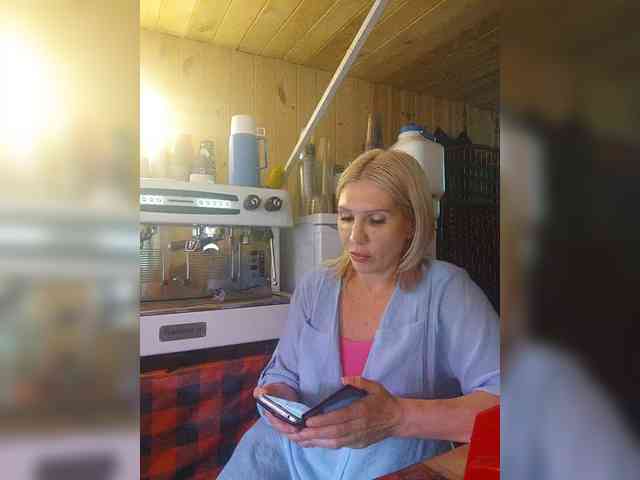 Katriona webcam