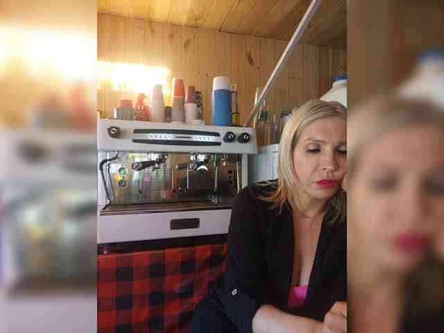Katriona webcam