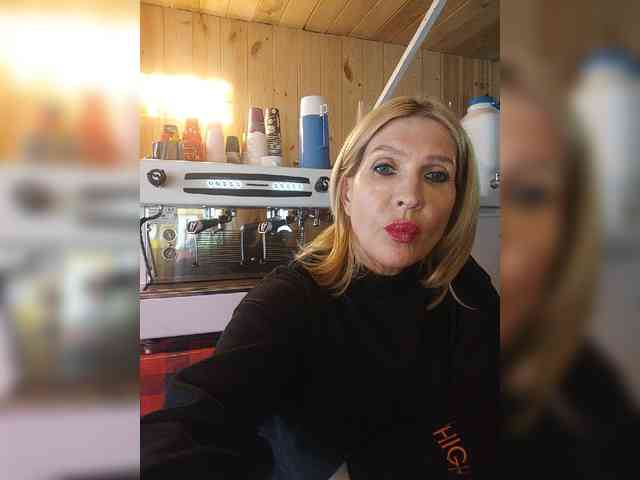 Katriona webcam