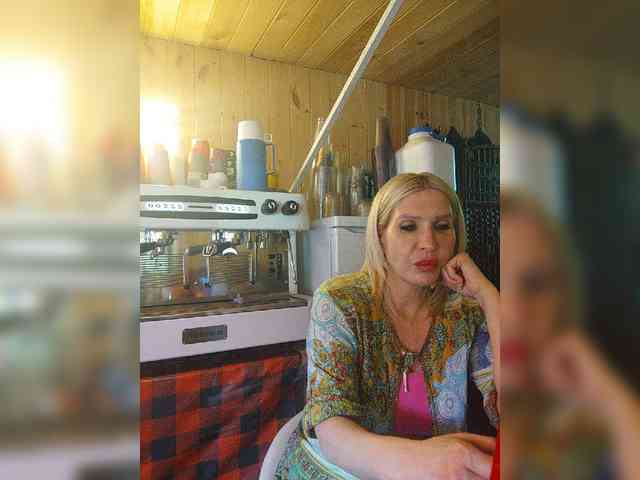 Katriona webcam