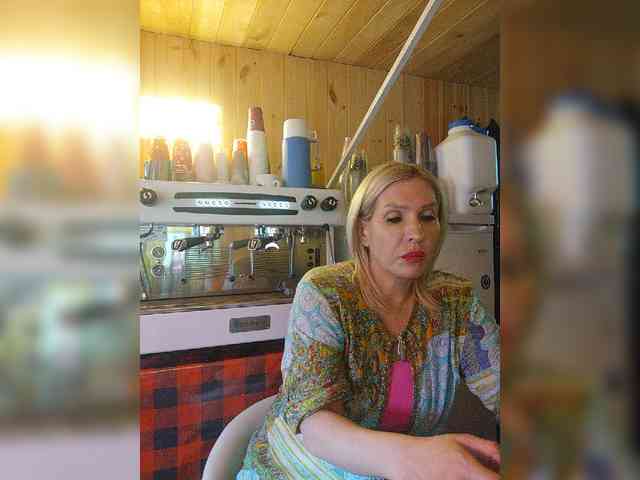 Katriona webcam