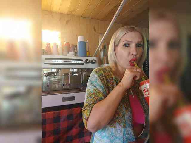 Katriona webcam