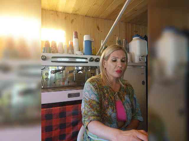 Katriona webcam