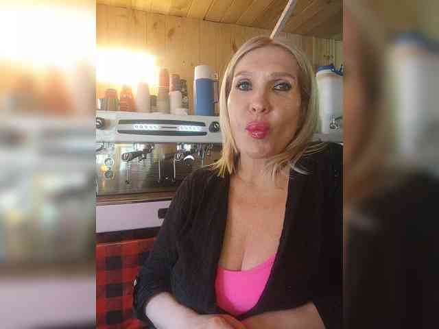 Katriona webcam