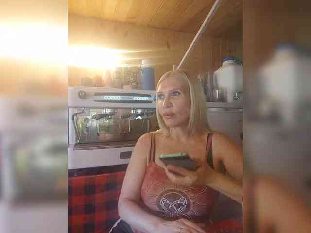 Katriona webcam