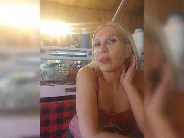 Katriona webcam