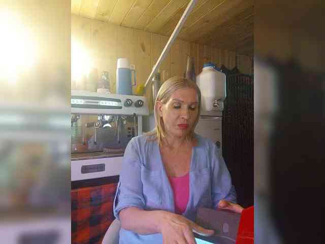 Katriona webcam