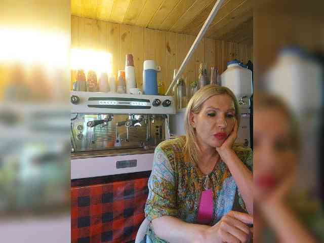 Katriona webcam