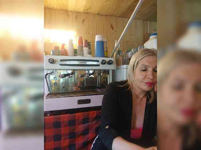 Katriona webcam