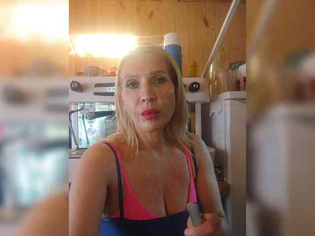 Katriona webcam