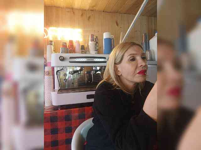 Katriona webcam