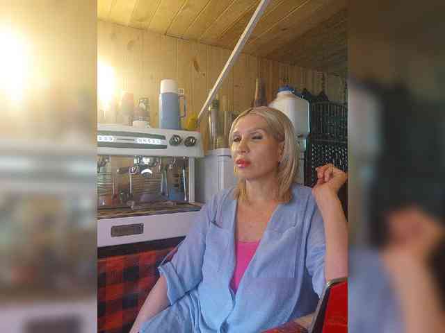 Katriona webcam
